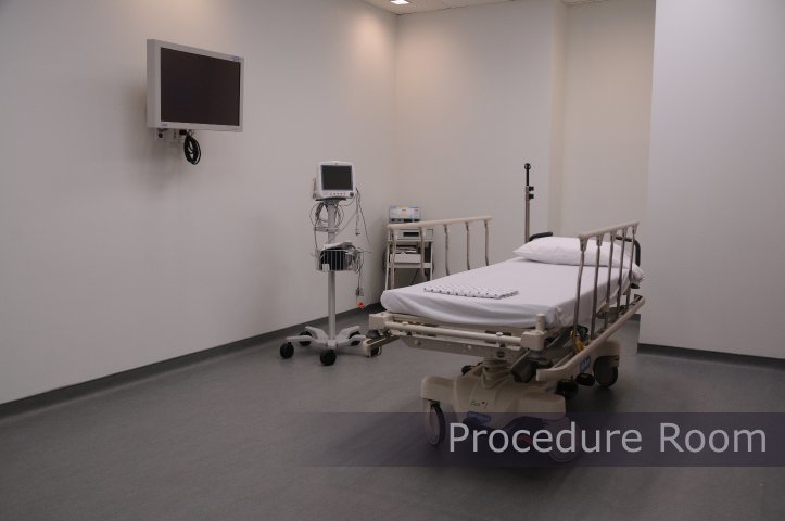 05-procedure-room.jpg